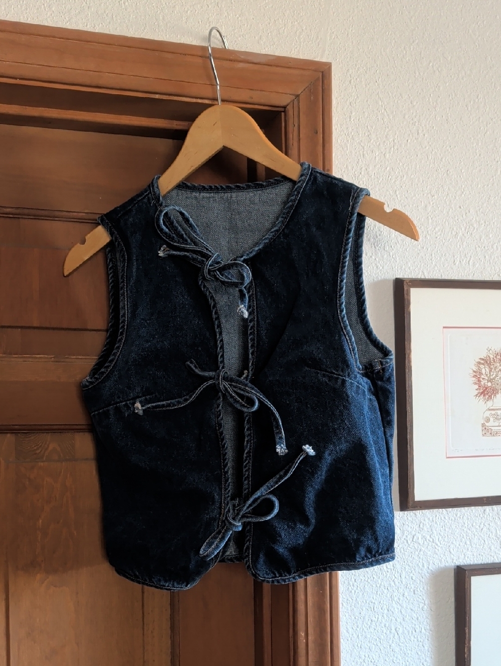 Missguided + Dark Blue Denim Tie-Front Vest